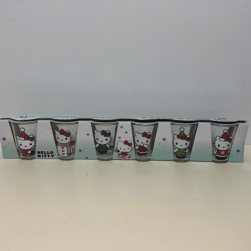 Christmas hello kitty glass shot glasses set of six